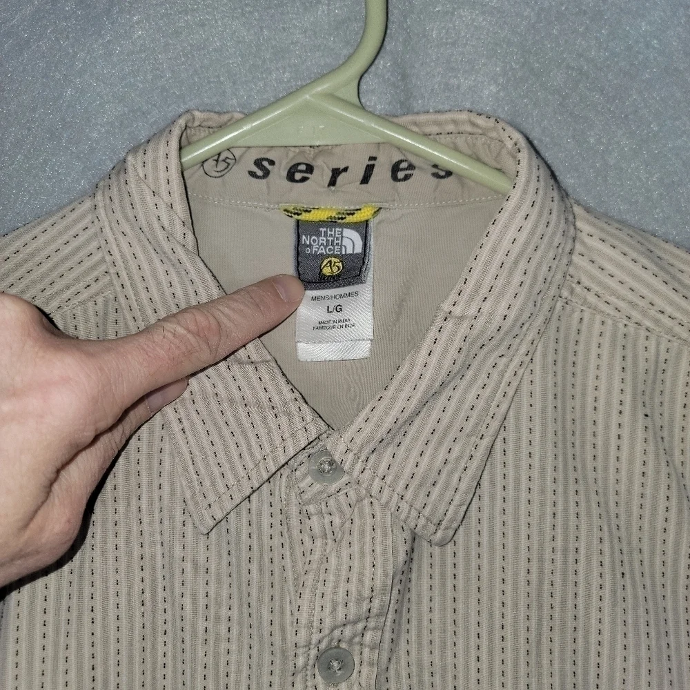 The North Face A5 Series Button Up Hiking Shirt Size Large